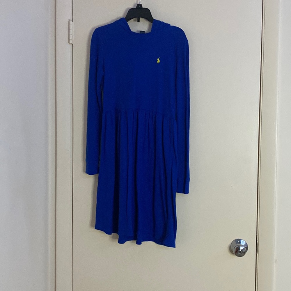 It’s a Blue dress with thermal material, yellow logo on the front with hoodie
